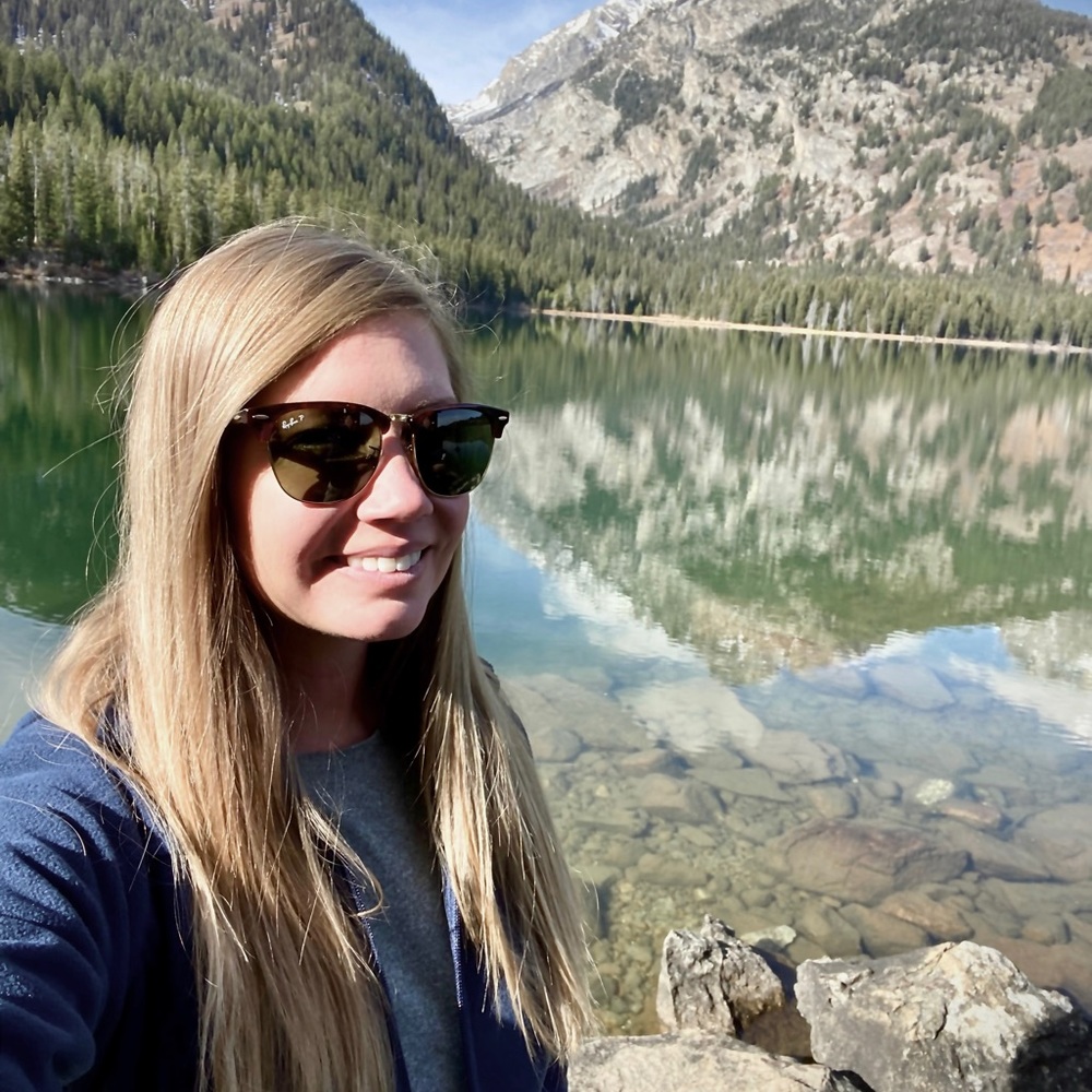 Meet your Posher, Melanie